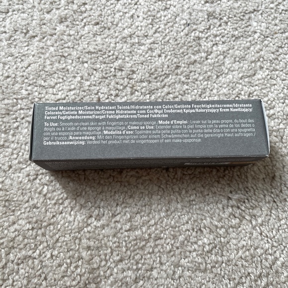 NEW SEALED Aveda Inner Light Mineral Tinted Moisture 01 Aspen 1.7 oz HTF - Picture 3 of 5